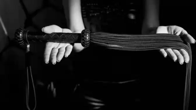 西檬之家-PE是什么？BDSM新人必知的权力交换指南